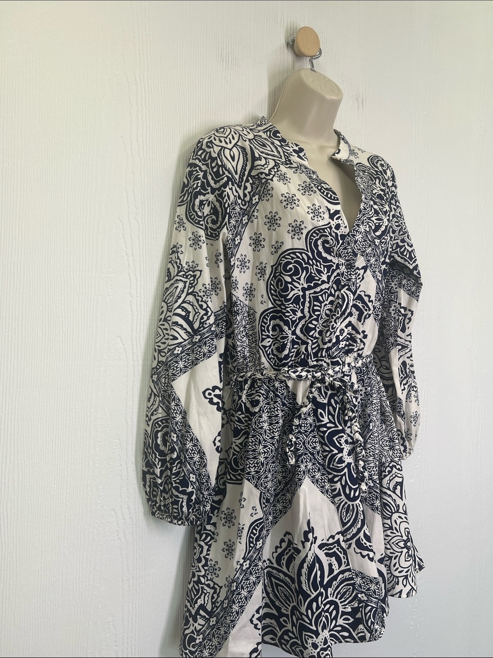 Zara - Navy White Floral Medallion Print Long Sleeve Belted Mini Dress Size Sm - Picture 3 of 10